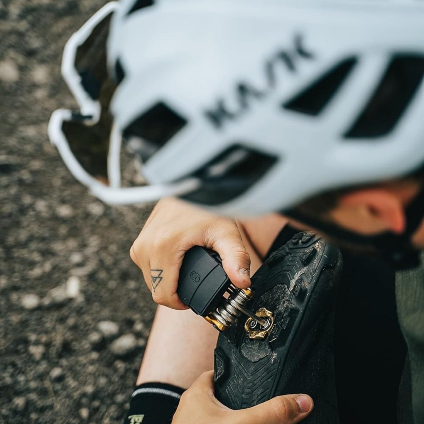 Compact Lightweight Multi-Tool for Bicycle Repairs
