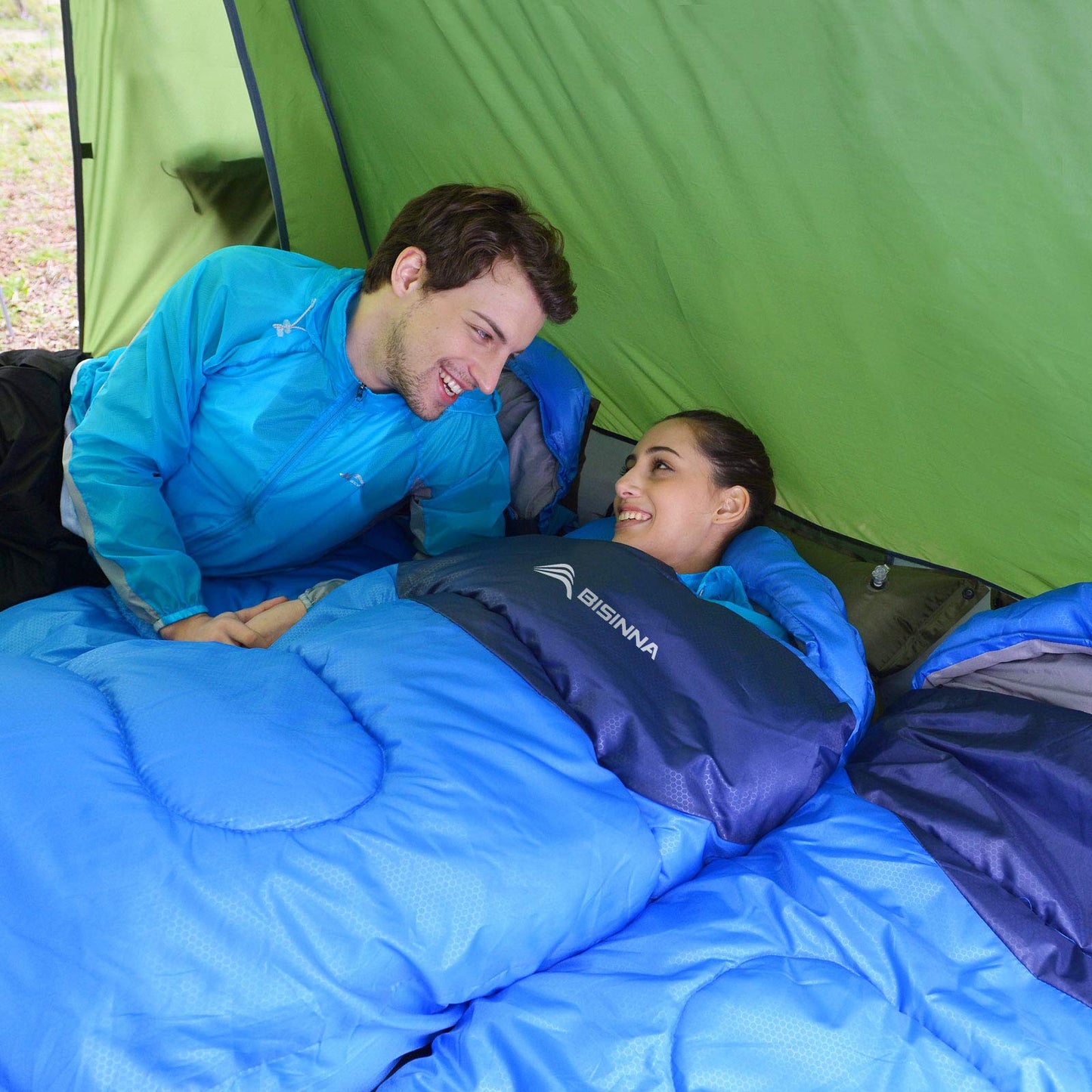 Lightweight 4-Season Sleeping Bag with Pillow
