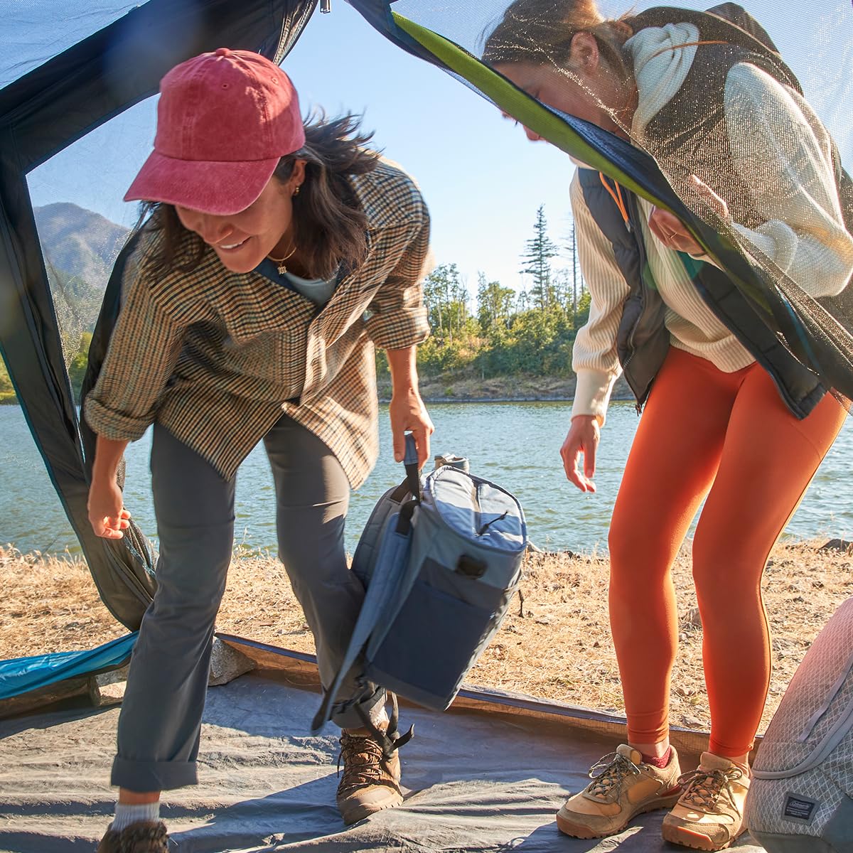 Leakproof 16-Can Soft Cooler Backpack with Ice Retention